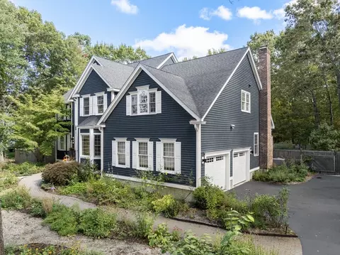 33 Whispering Way, Stow, MA 01775
