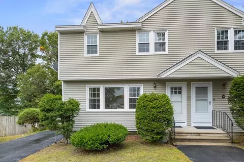 18 Carmen #18, Woburn, MA 01801