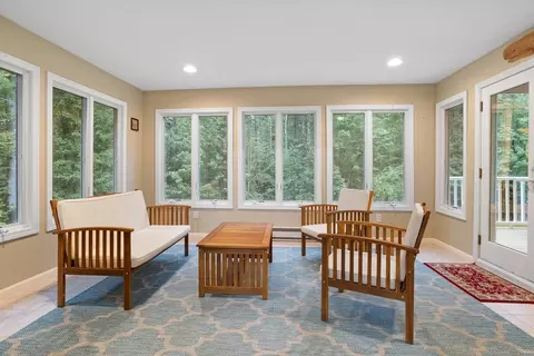 Exterior - 38 Robin Rd, Norfolk, MA 02056 photo 4 of 12