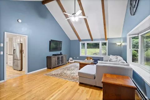Living - 38 Robin Rd, Norfolk, MA 02056 photo 6 of 6