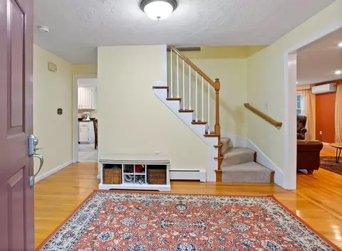Entry Way - 38 Robin Rd, Norfolk, MA 02056 photo 1 of 1