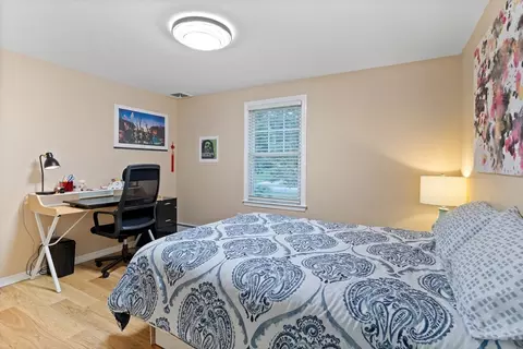 Bedroom - 38 Robin Rd, Norfolk, MA 02056 photo 7 of 8