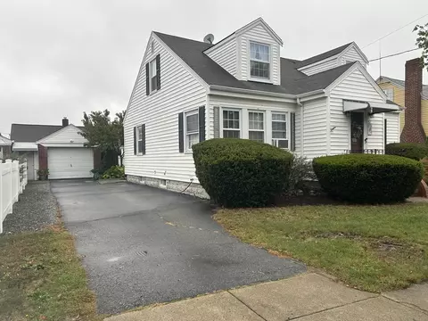 187 Tarkiln Hill Rd, New Bedford, MA 02745