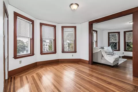 20 Ropes St, Beverly, MA 01915 photo 9