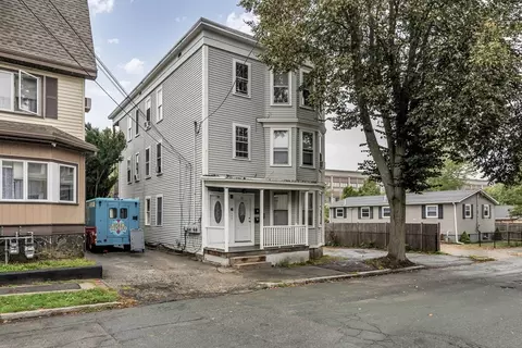20 Ropes St, Beverly, MA 01915 photo 2