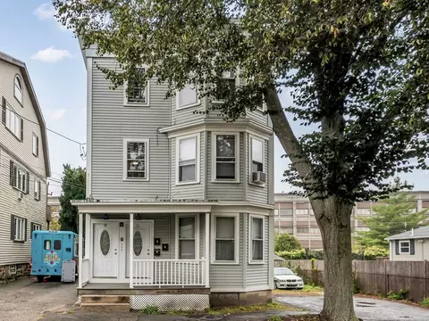 20 Ropes St, Beverly, MA 01915