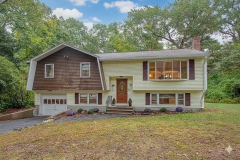 5 Chase Dr, Sharon, MA 02067 photo 34