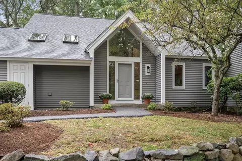 18 Coltsway #18, Wayland, MA 01778