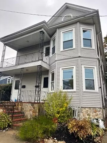 223 225 Princeton, New Bedford, MA 02745