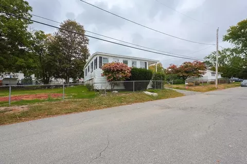 12 Lothrop St, Saugus, MA 01906 photo 37