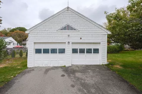 12 Lothrop St, Saugus, MA 01906 photo 32