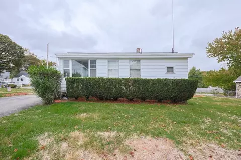 12 Lothrop St, Saugus, MA 01906 photo 22
