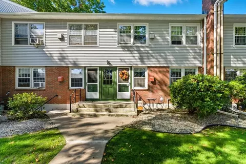 80 Brush Hill Ave #35, West Springfield, MA 01089