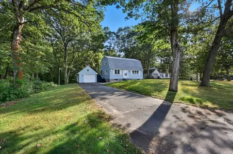 65 Fair Oak Rd, Springfield, MA 01128 photo 33