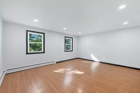 65 Fair Oak Rd, Springfield, MA 01128 photo 23