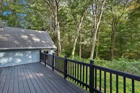 65 Fair Oak Rd, Springfield, MA 01128 photo 32
