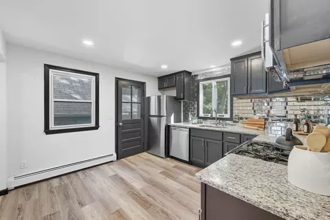 65 Fair Oak Rd, Springfield, MA 01128 photo 19