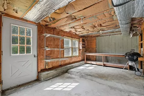42 Geneva St, Springfield, MA 01151 photo 34