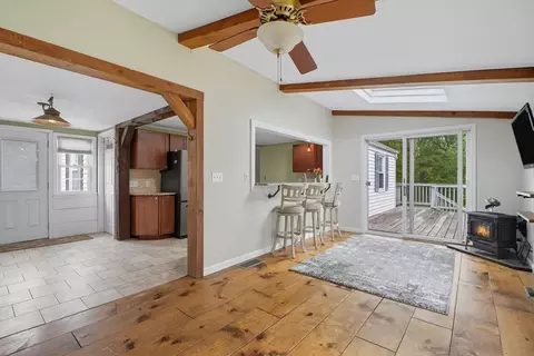 42 Geneva St, Springfield, MA 01151 photo 26