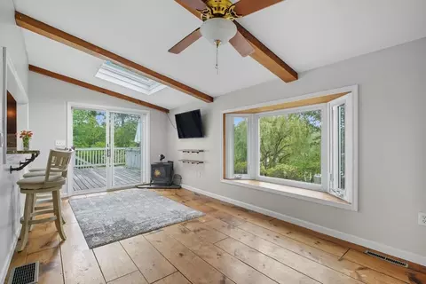 42 Geneva St, Springfield, MA 01151 photo 14