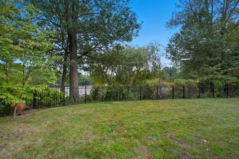 42 Geneva St, Springfield, MA 01151 photo 39