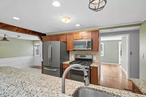 42 Geneva St, Springfield, MA 01151 photo 25