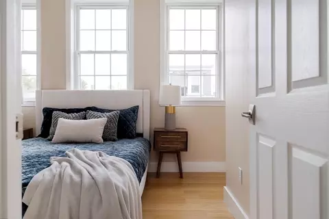 Bedroom - 227 E St, Boston, MA 02127 photo 3 of 4