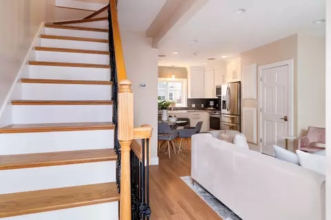 Entry Way - 227 E St, Boston, MA 02127 photo 2 of 4
