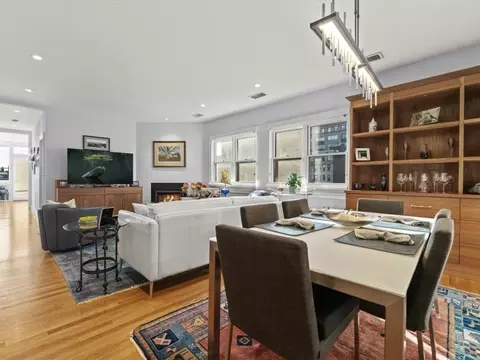 9-17 Harcourt St #503, Boston, MA 02116