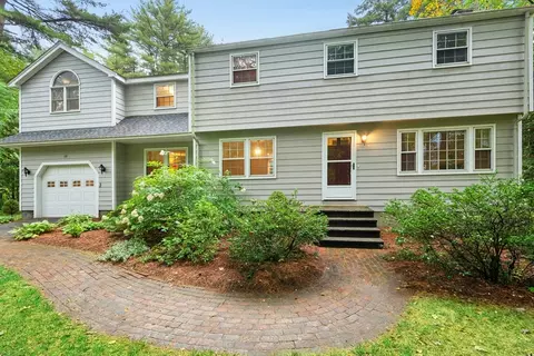 15 Withington Ln, Harvard, MA 01451