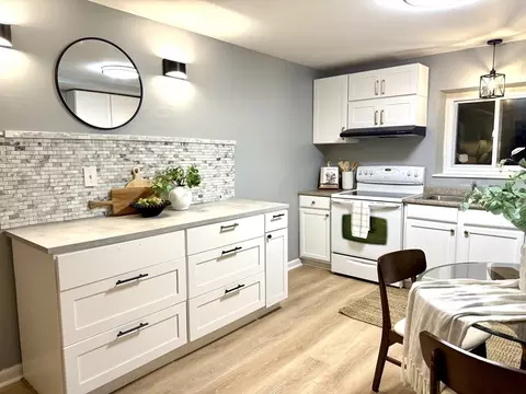 5455 N Main St #13A, Fall River, MA 02720 photo 3