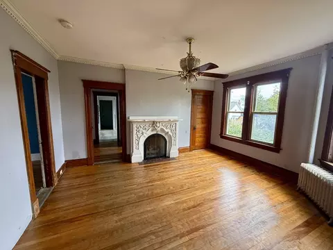 Living - 22 Baker St, Worcester, MA 01603 photo 3 of 7