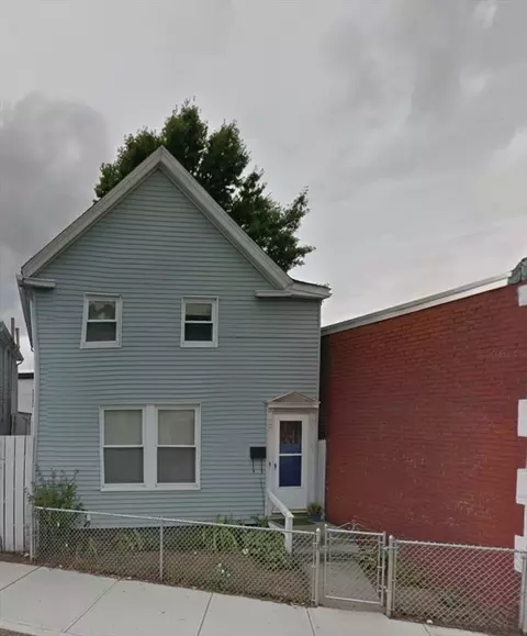 496 Medford St, Somerville, MA 02145