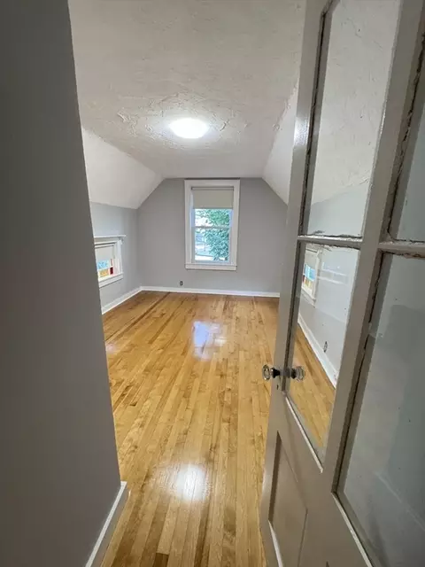 Bedroom - 5 Barnes Ave, Worcester, MA 01605 photo 2 of 9