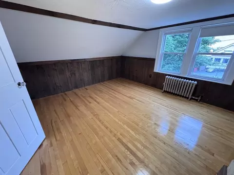 Bedroom - 5 Barnes Ave, Worcester, MA 01605 photo 6 of 9
