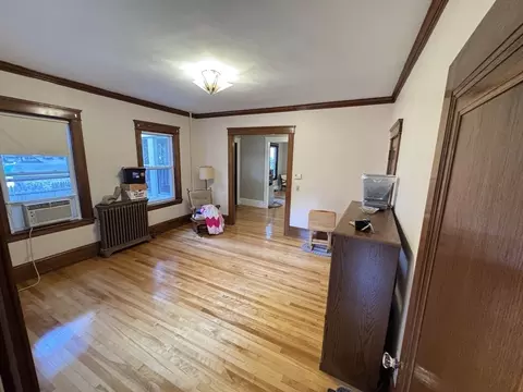 Living - 5 Barnes Ave, Worcester, MA 01605 photo 5 of 7