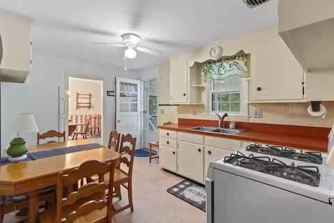 125 Mower St, Worcester, MA 01602 photo 14