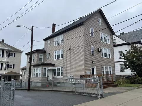 785 Broadway St, Fall River, MA 02724