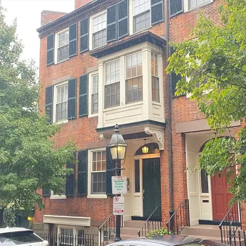 23 Joy St #1, Boston, MA 02114