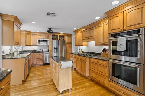 Kitchen - 32 Howard Rd, Maynard, MA 01754 photo 1 of 5