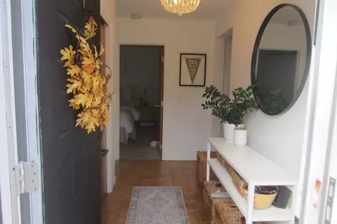 Entry Way - 302 Killdeer Rd, Webster, MA 01570 photo 1 of 1