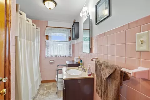 7 Ruggles Ct, Three Rivers, MA 01080 photo 11