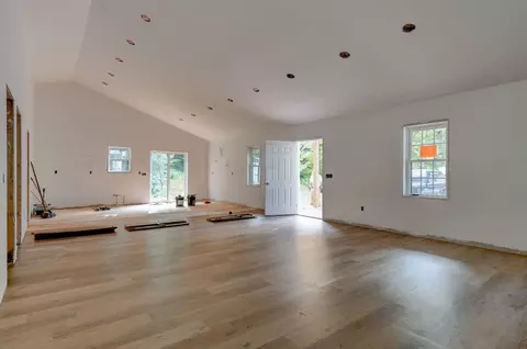 152 Ashby Rd, Ashburnham, MA 01430 photo 10