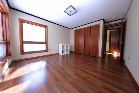 Bedroom - 8 Thayer Rd, Monroe, MA 01350 photo 2 of 2