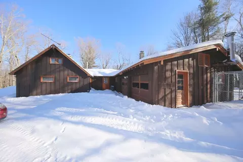 Exterior - 8 Thayer Rd, Monroe, MA 01350 photo 5 of 12
