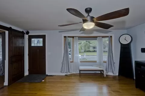 217 Hanson Dr, Springfield, MA 01128 photo 16