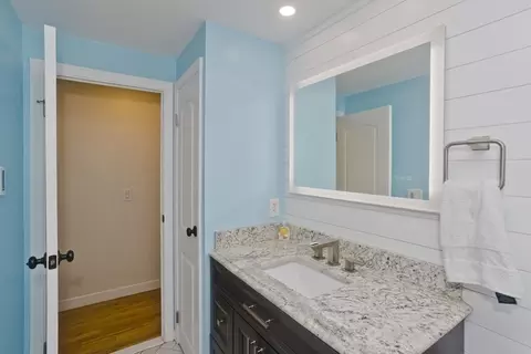 217 Hanson Dr, Springfield, MA 01128 photo 26