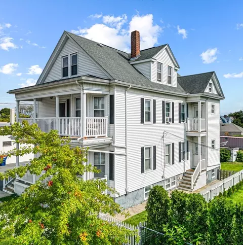 276 Hemlock St, New Bedford, MA 02740