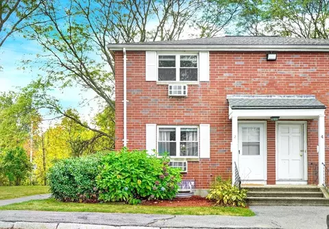 2 Kingston St #2, North Andover, MA 01845