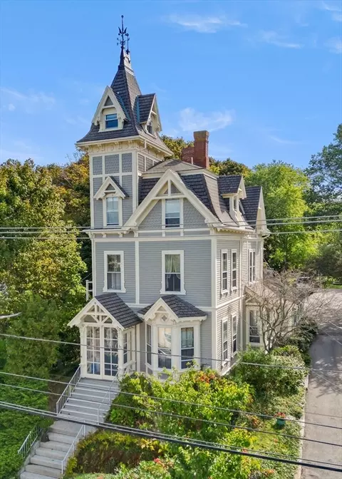 13 Pleasant St #3, Rockport, MA 01966